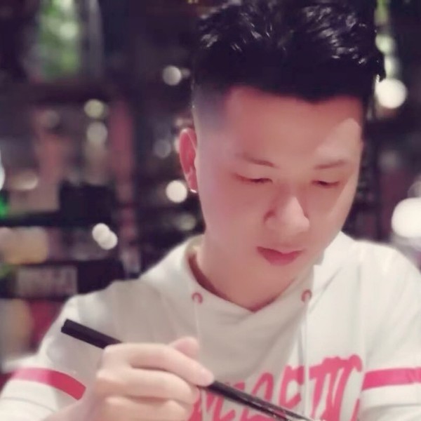 魔力小赵的照片