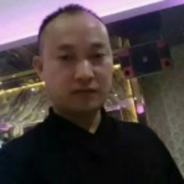 风雨同舟生死相随的照片