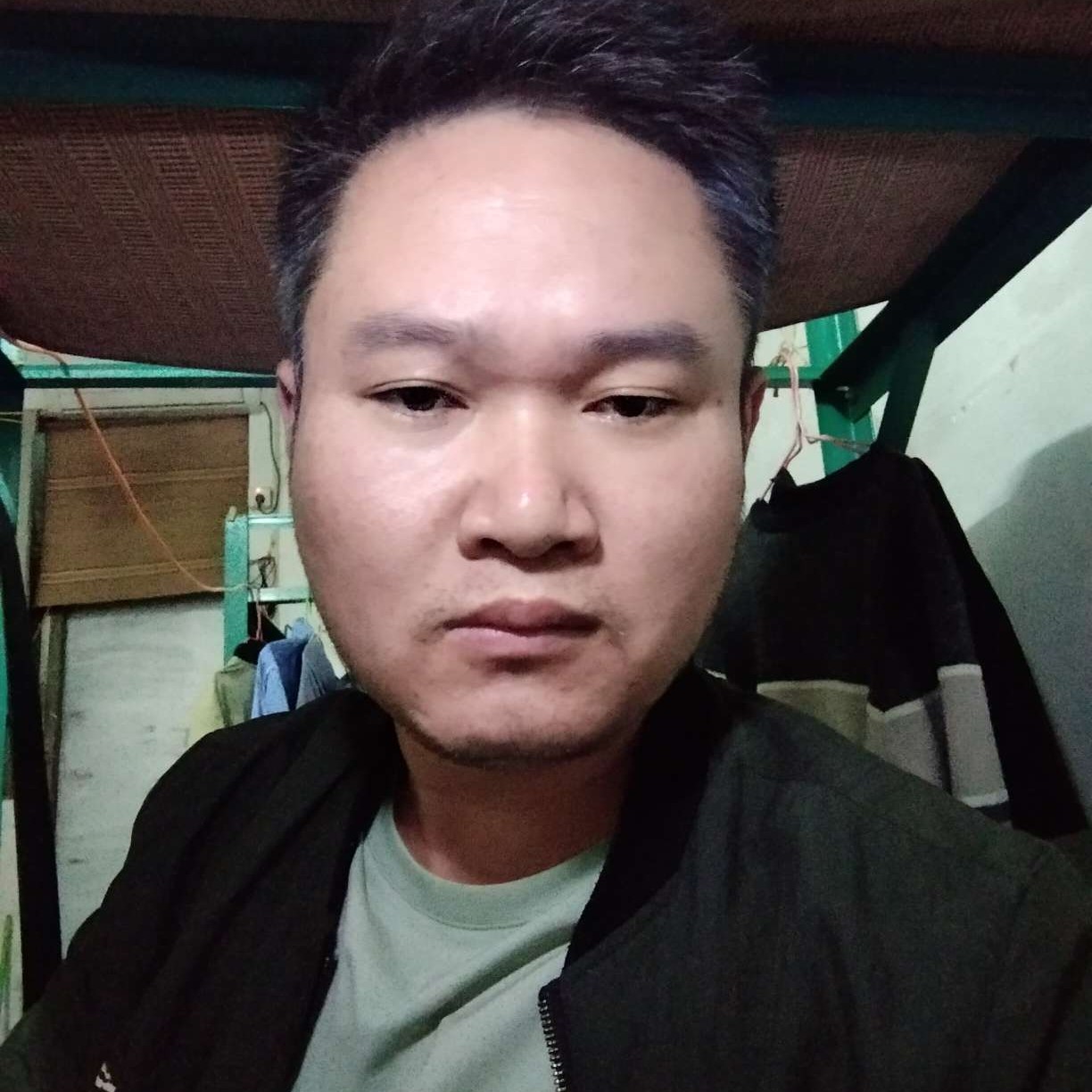 黄位来的照片