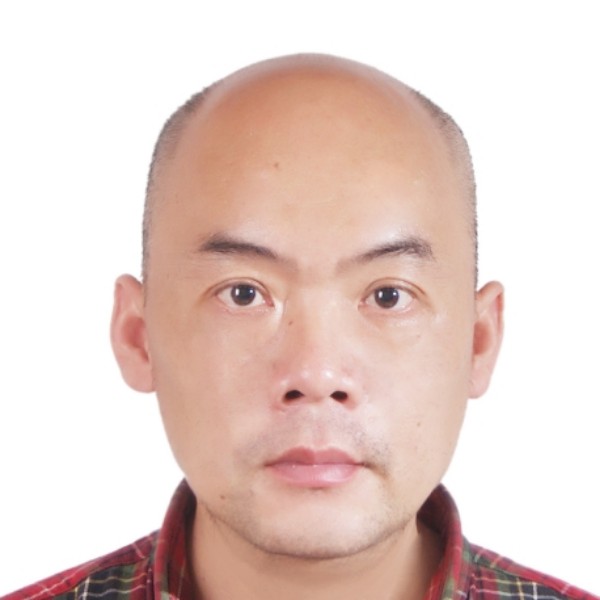 牛甯灵發的照片