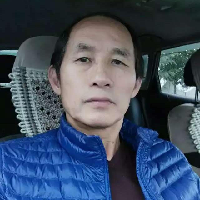 得力奇的照片