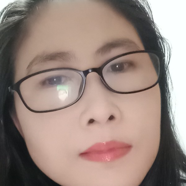 ly陆艳的照片