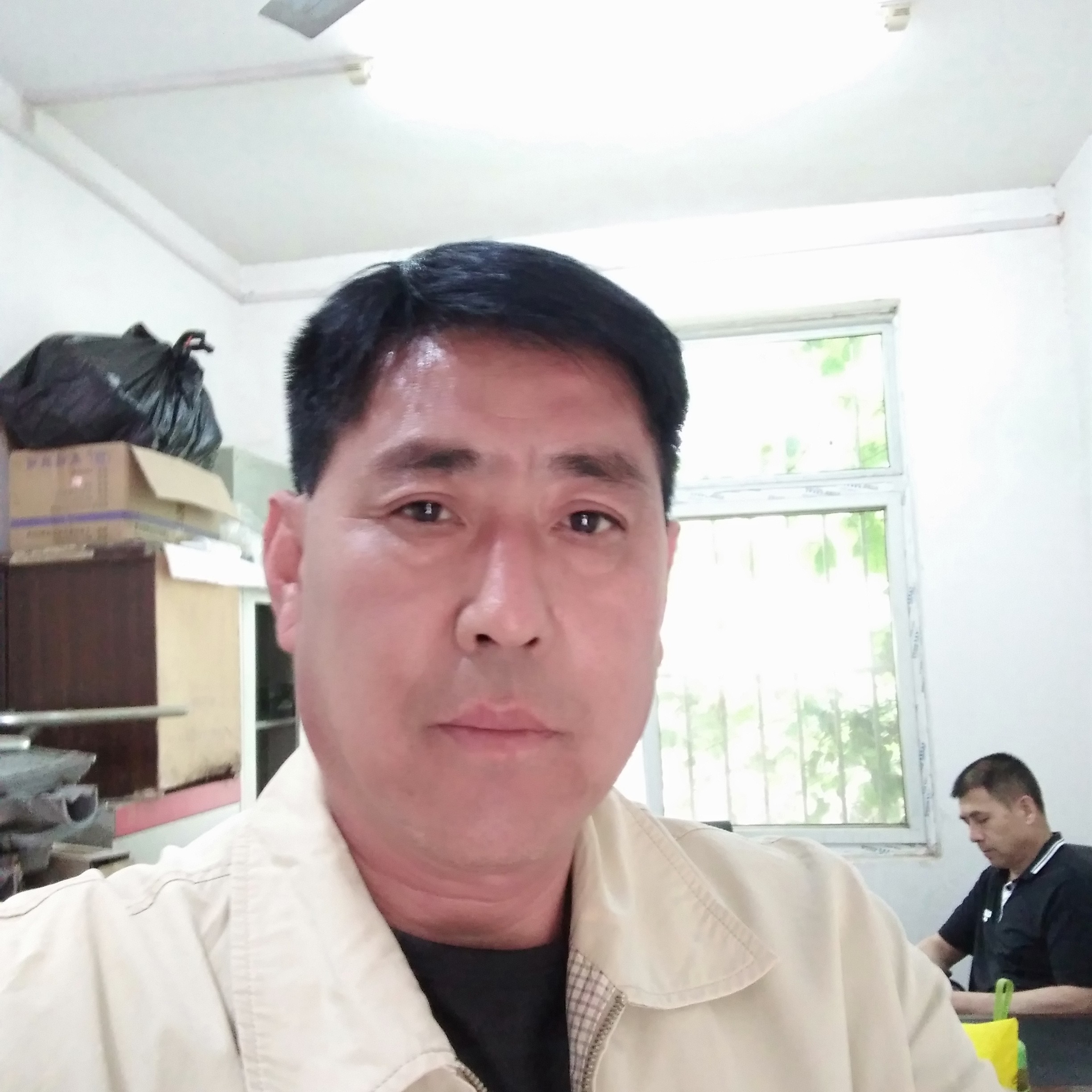 谁回首大叔的照片