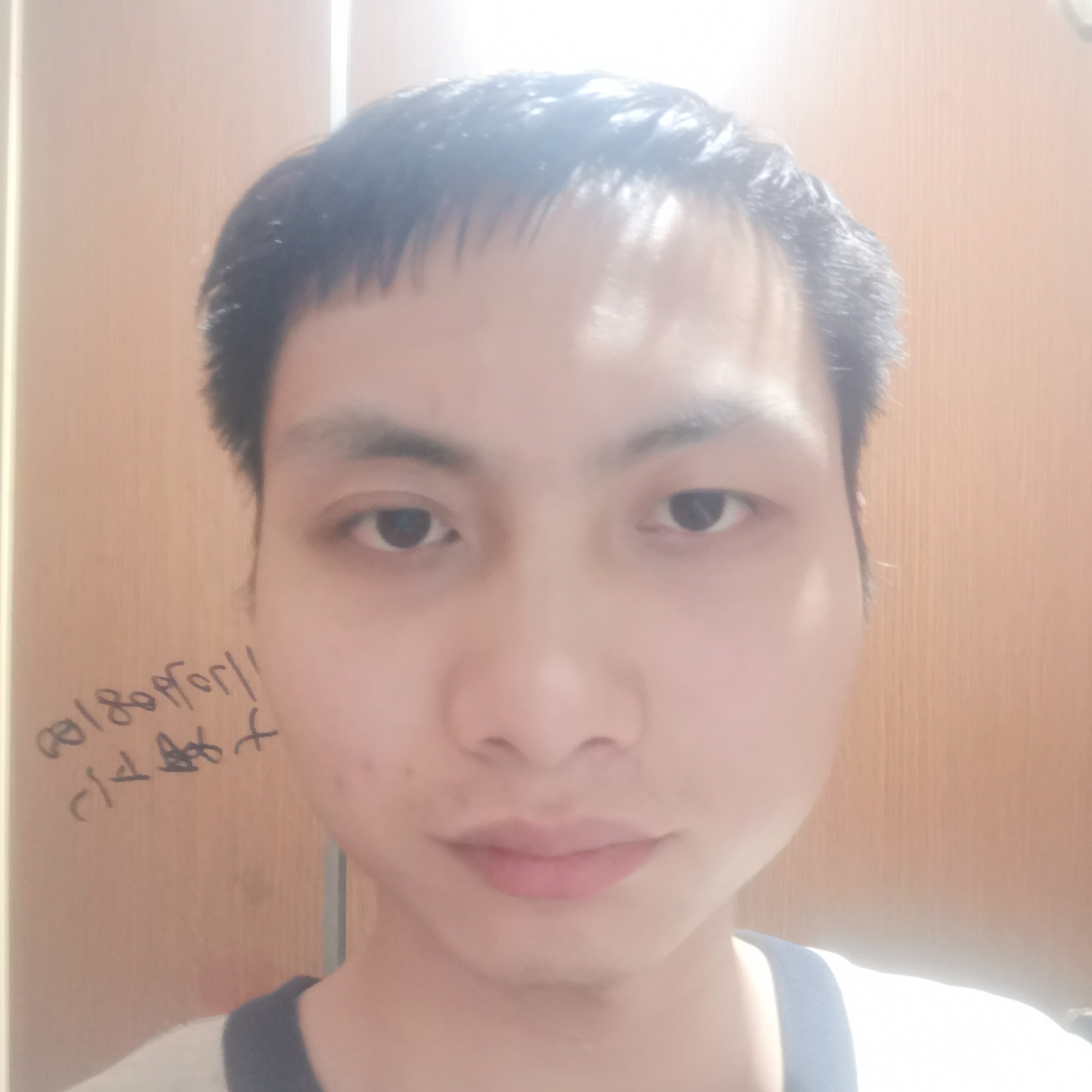 霓裳我们的的照片