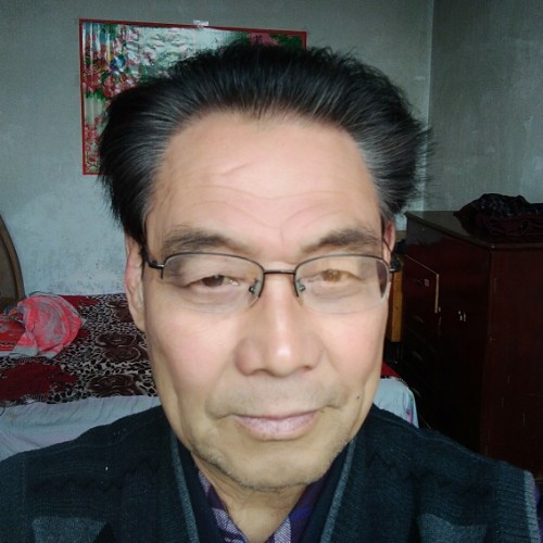 长流水不老松的照片