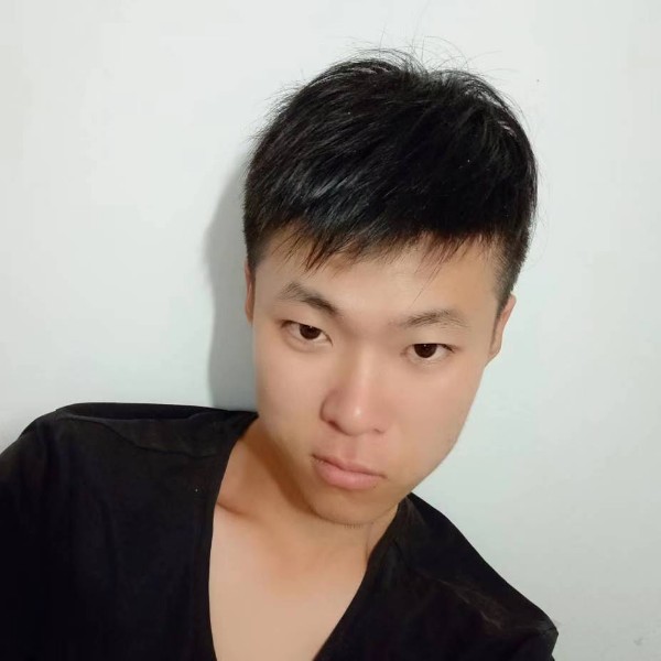 迟敌的照片