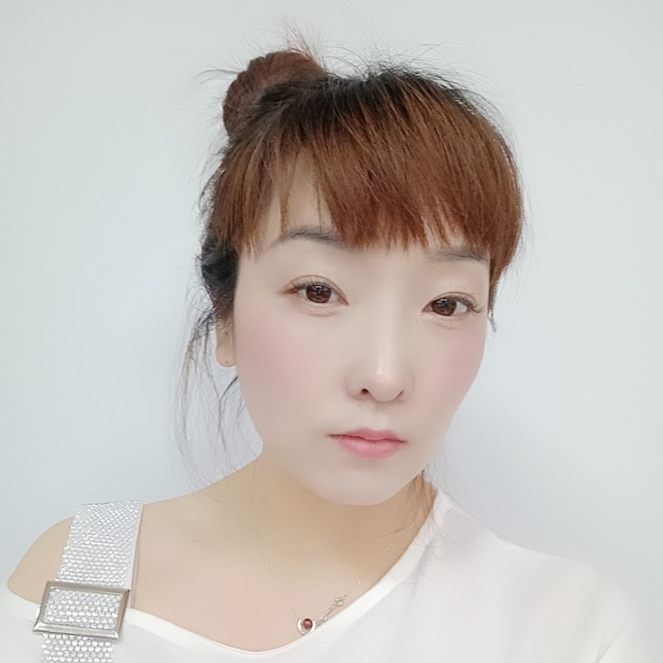 发卡干净的照片