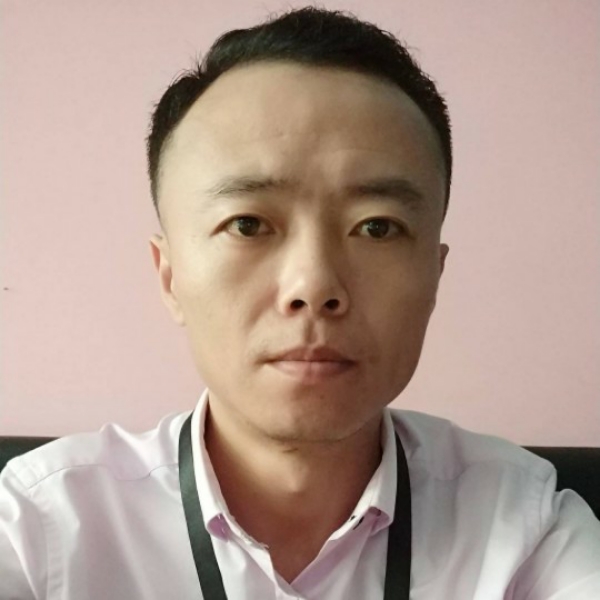 传统与小熊猫的照片