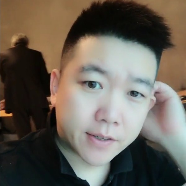 前进哥的照片
