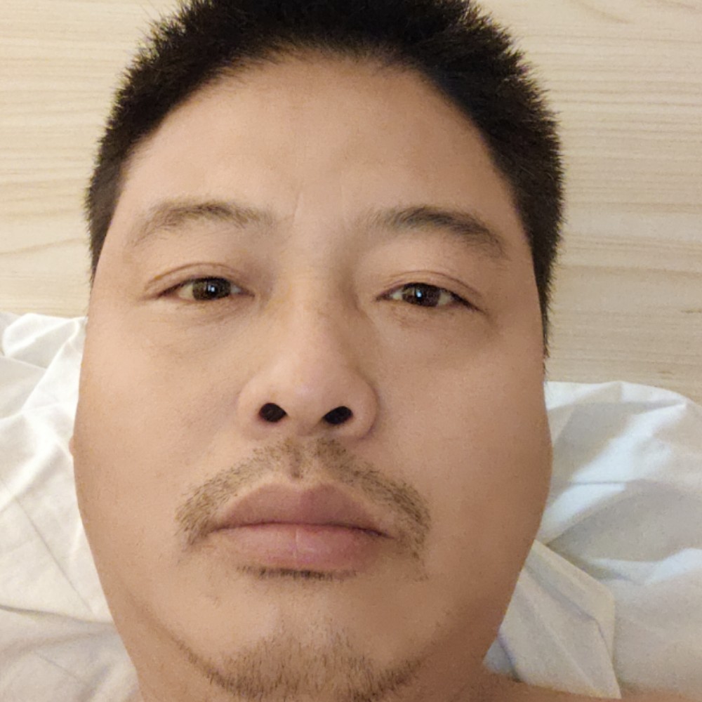 电源有英俊的照片