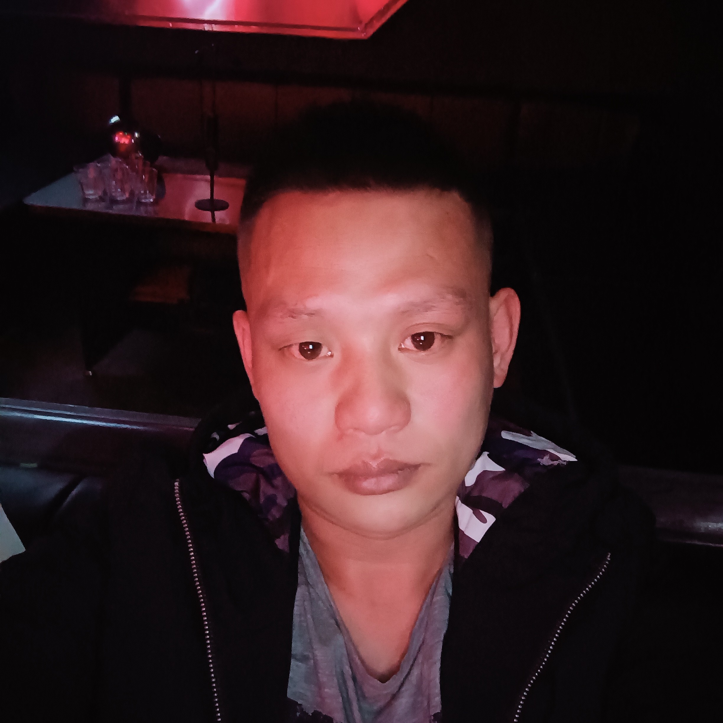 简单凝眸背包的照片