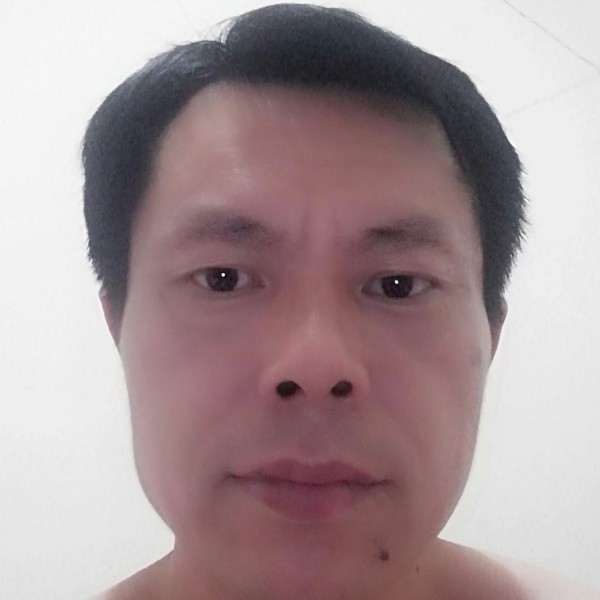 青衣哭泣的照片