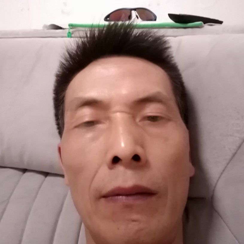 微笑回眸金针菇的照片