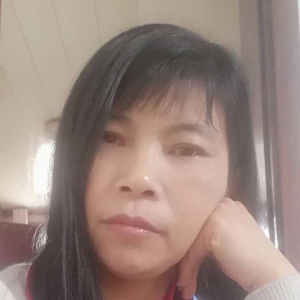 橘子回首彪壮的照片