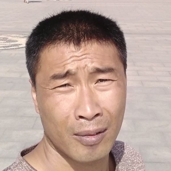 王洪明的照片