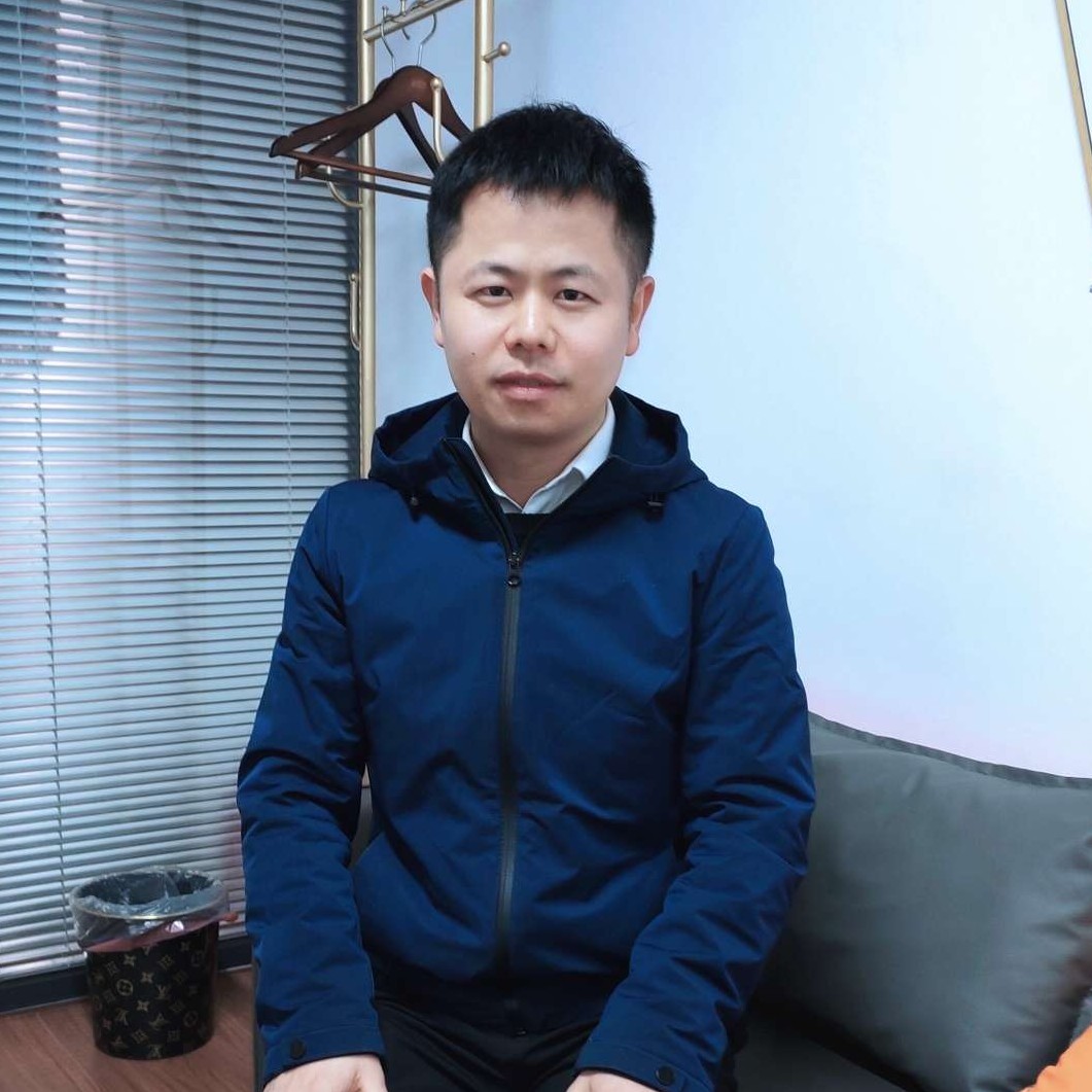 身边de笑脸的照片