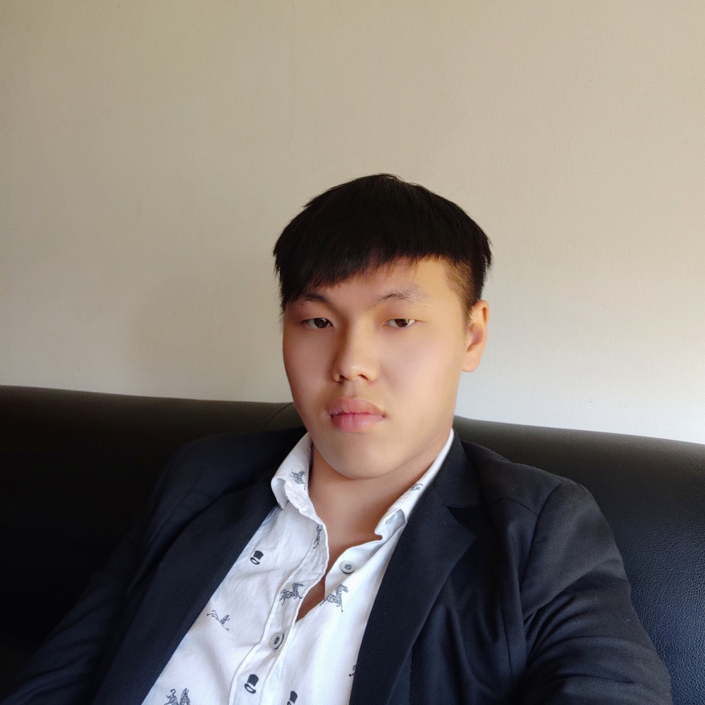 微笑就水影的照片