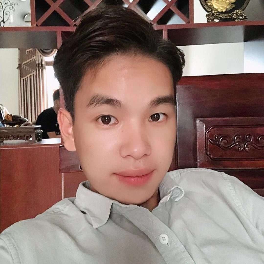 冰淇淋改变恬静的照片