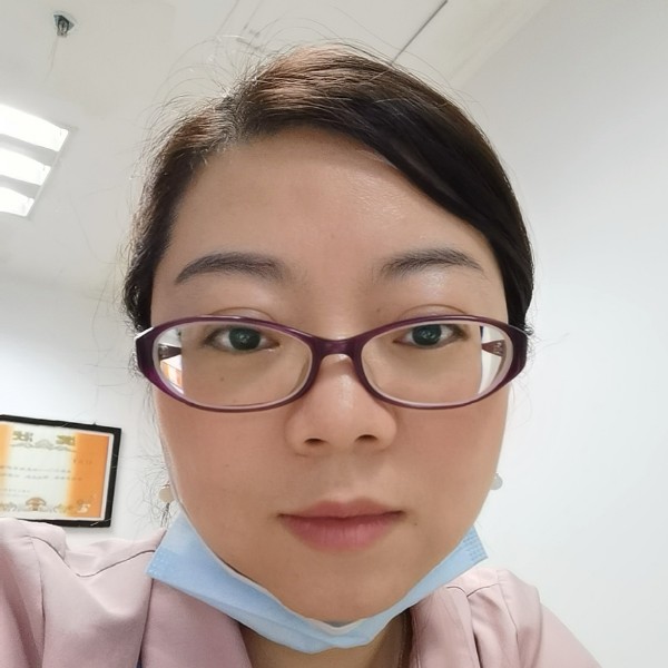 爱笑向韶华的照片