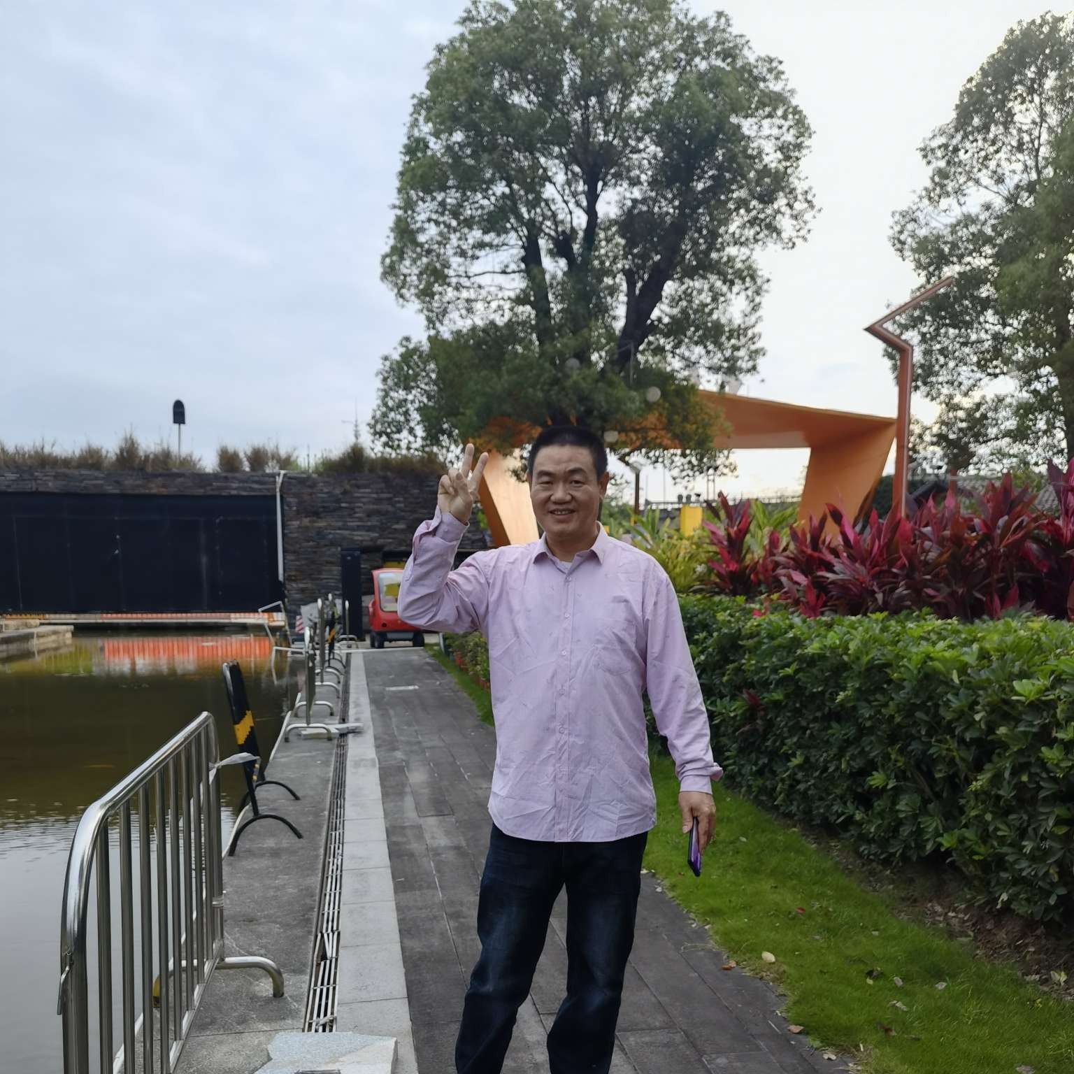 振邦的照片