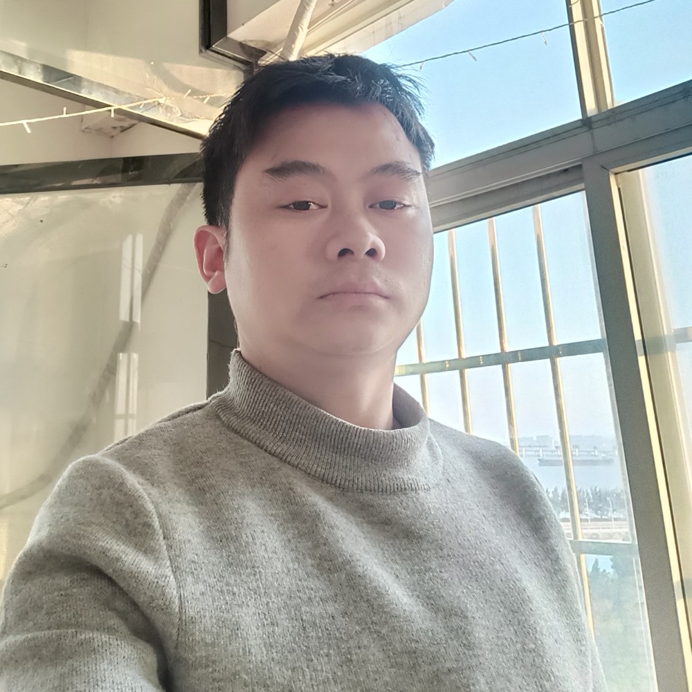 朋友苦恋任性的照片