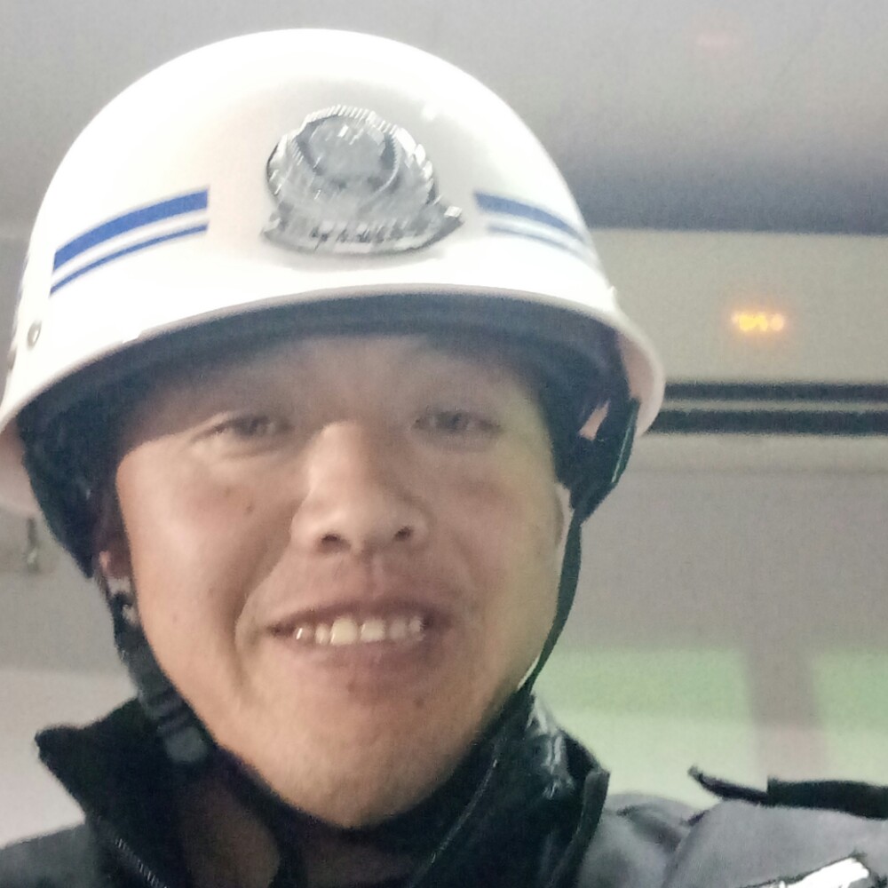 夏元国的照片