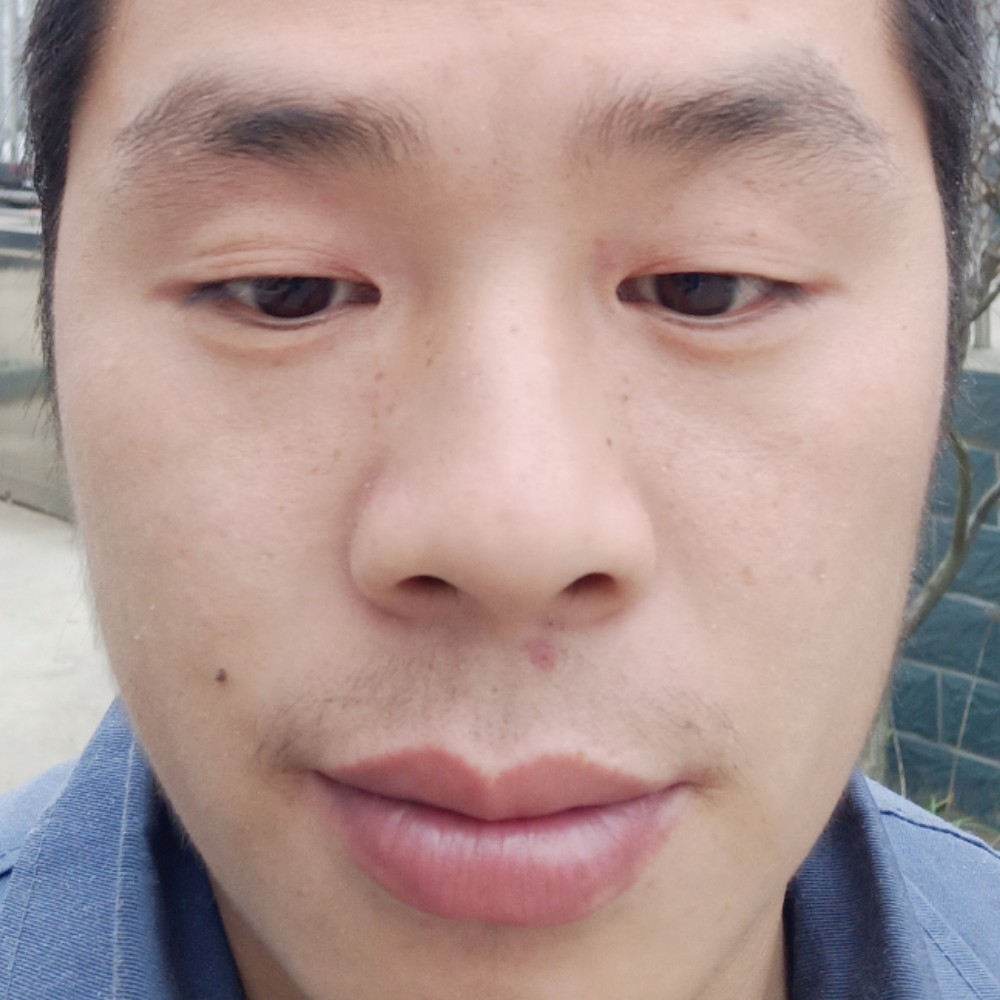凉城有光亮的照片