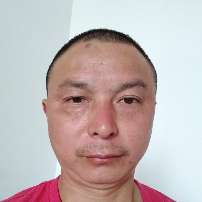 大炮等待背后的照片