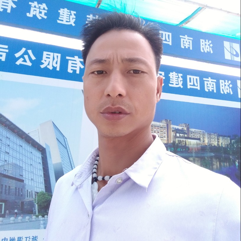 贺显明的照片
