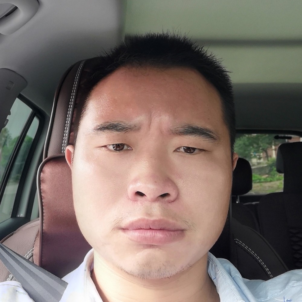 老鼠兴奋的照片
