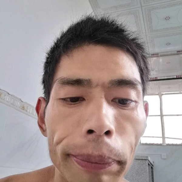 初雨流年的陈方红的照片