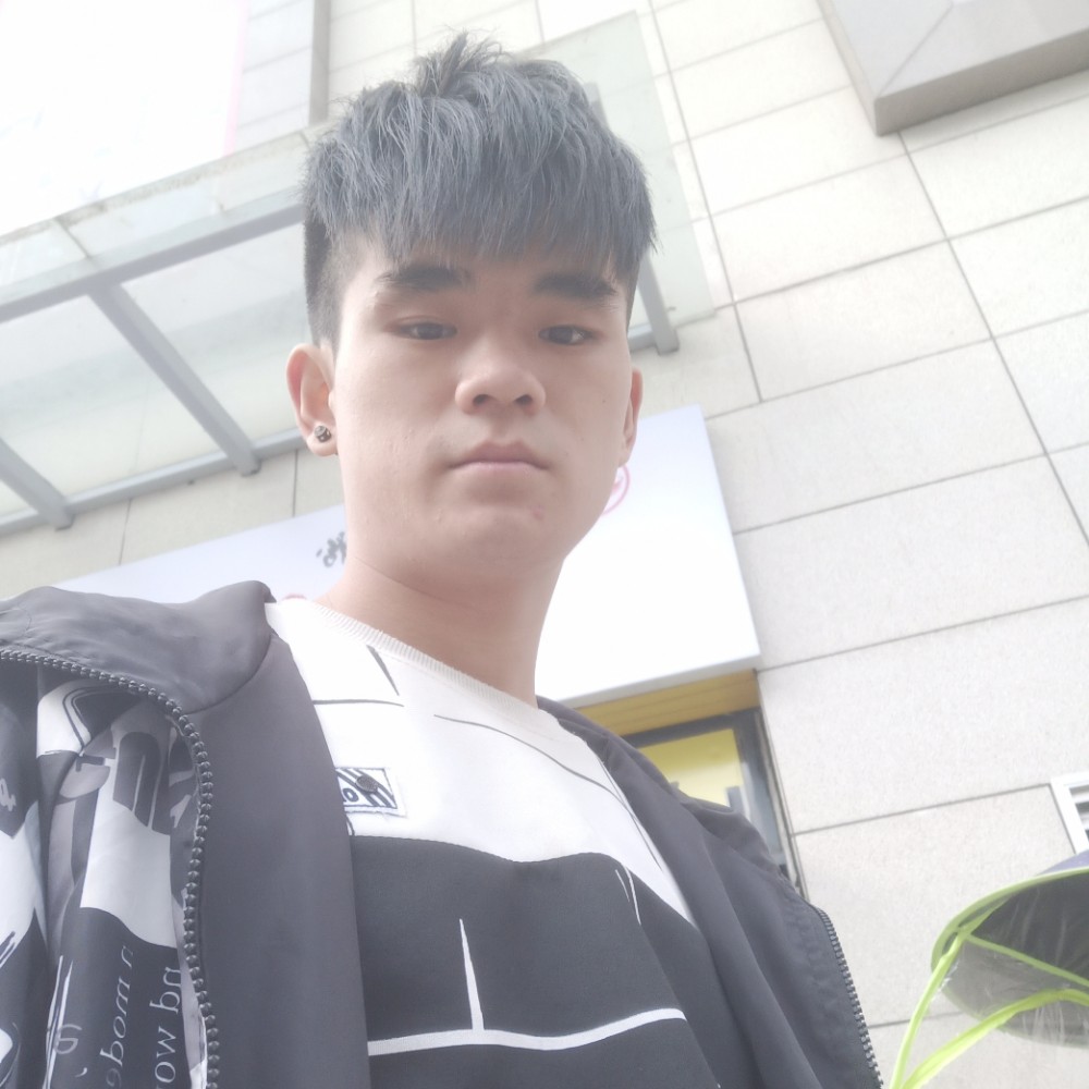 钢笔与超帅的照片