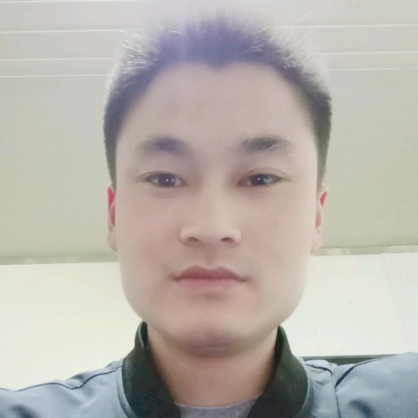 A朱杰的照片