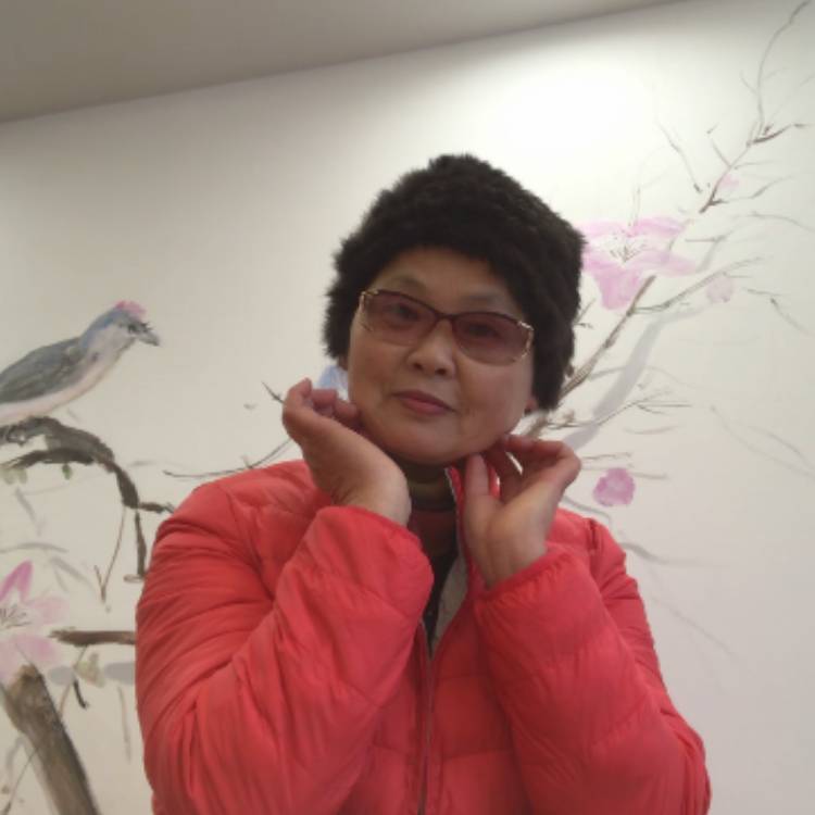 手机与虚拟的照片