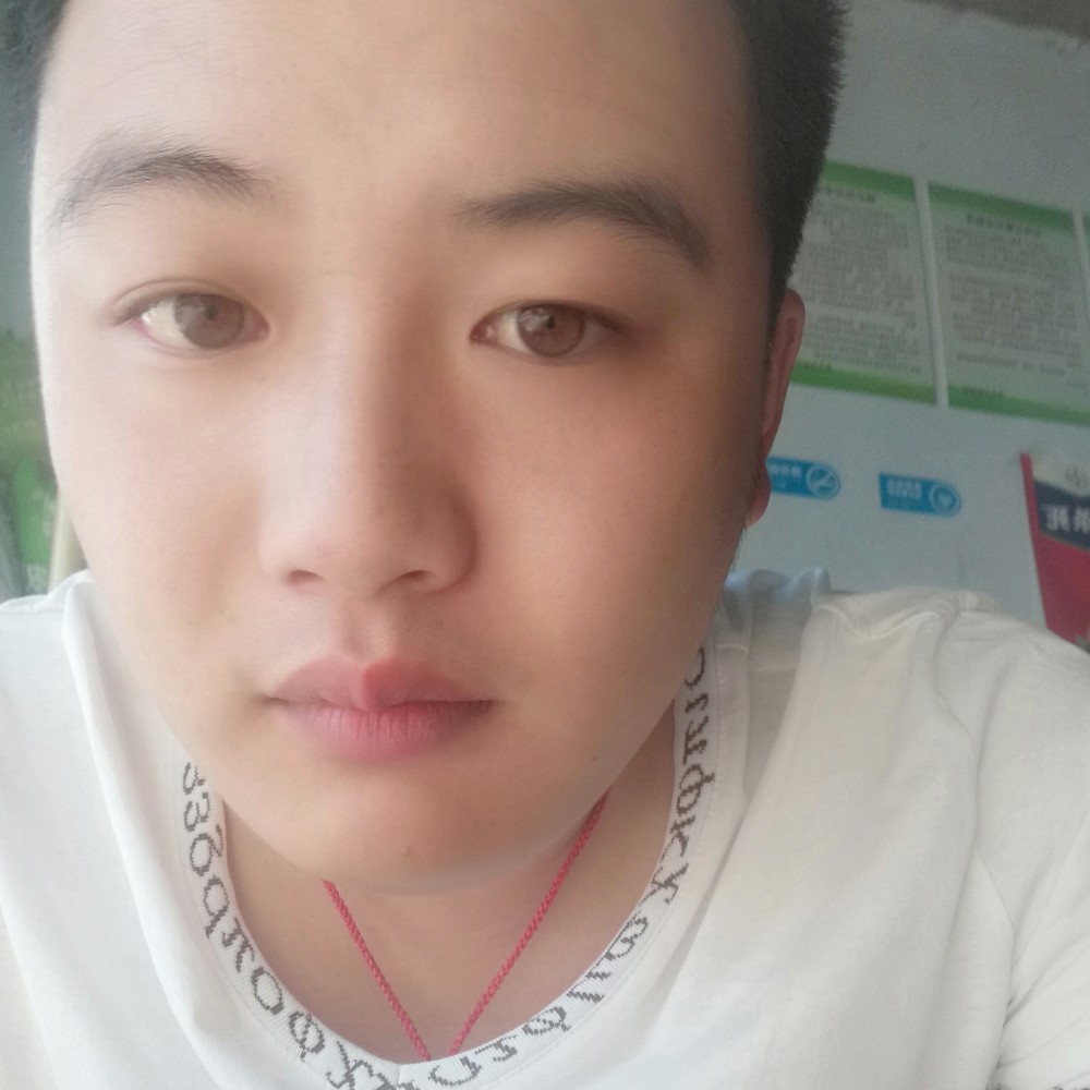 平淡如水晶的照片