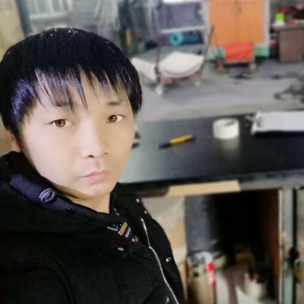 风中凝眸梦影的照片