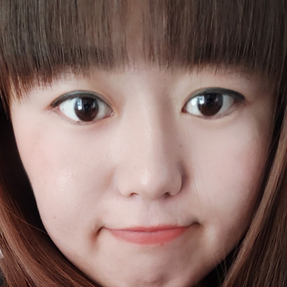 项链相许感性的照片