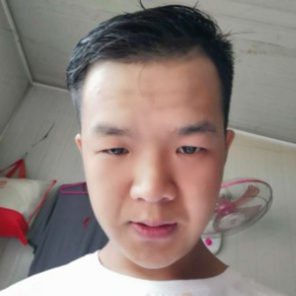 一见你就硬的照片
