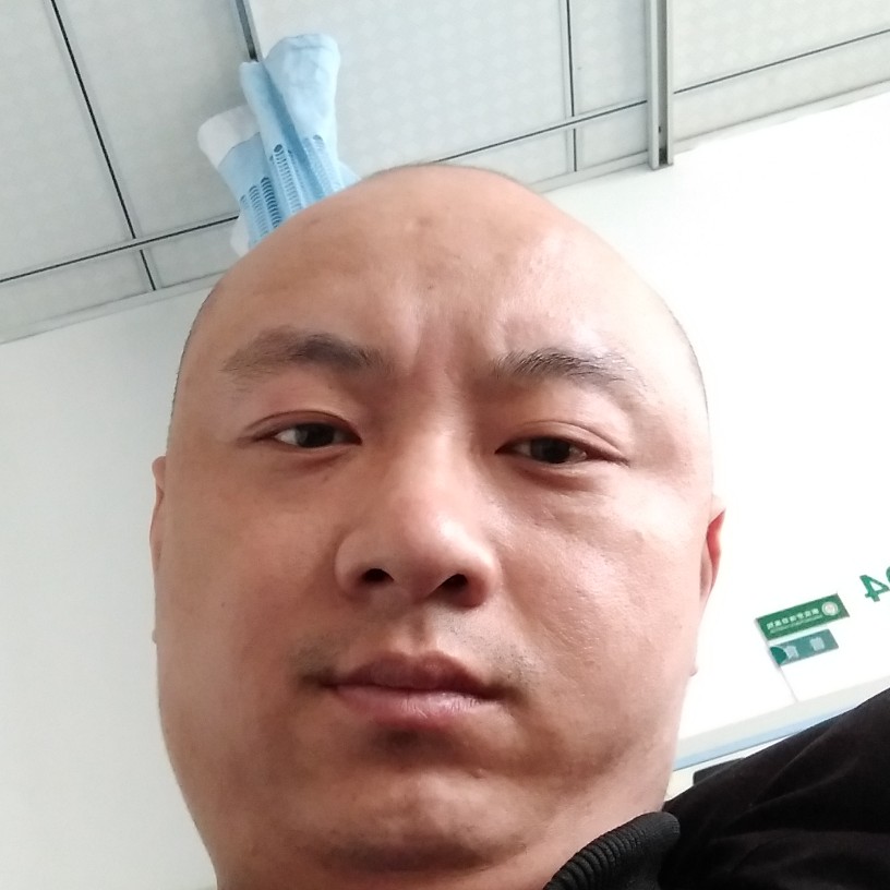 超帅漫步星月的照片