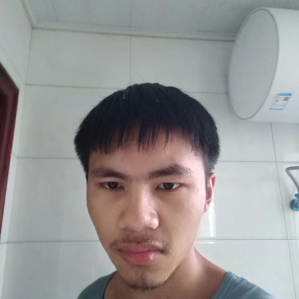 篮球蹁跹深情的照片
