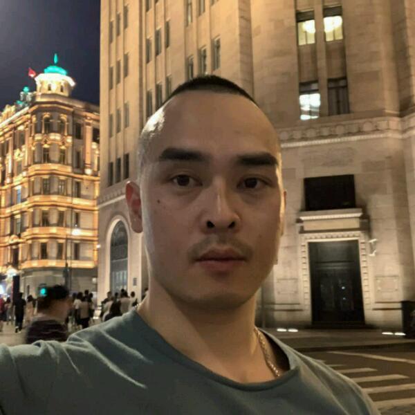 二人旅行者的照片