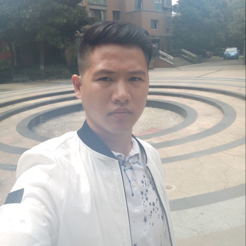 平凡知路的照片