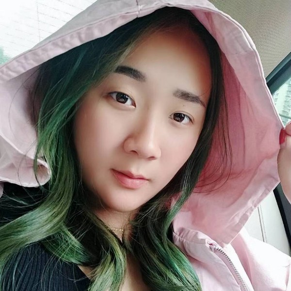斯文愿柚子的照片