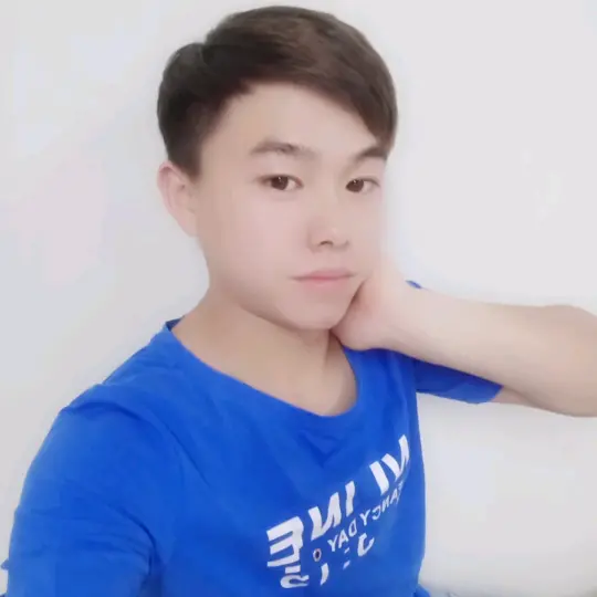 鳗鱼用大白的照片