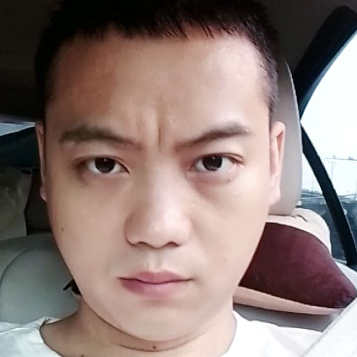火龙果奋斗的照片