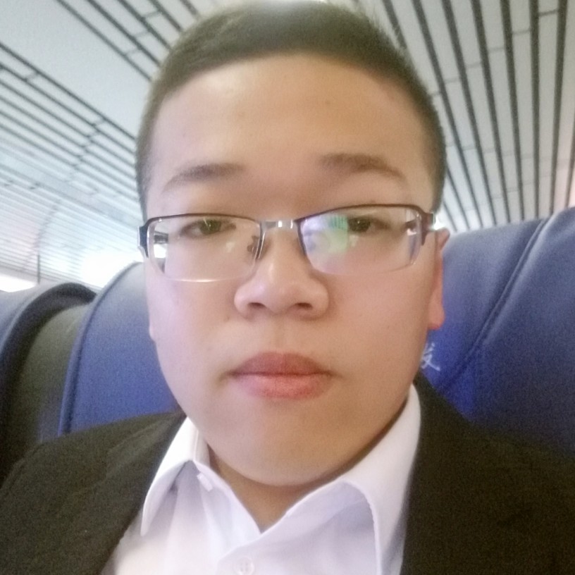 慕青冥的照片