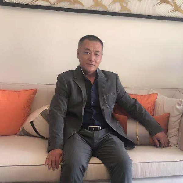过去的是客的照片