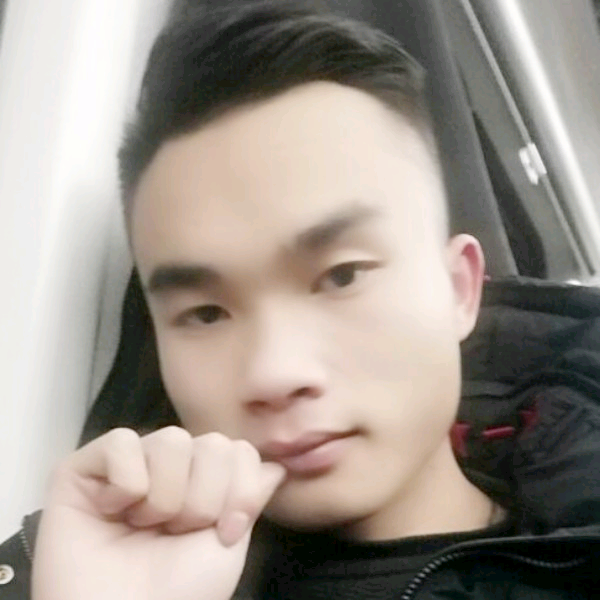 大色色狼的照片
