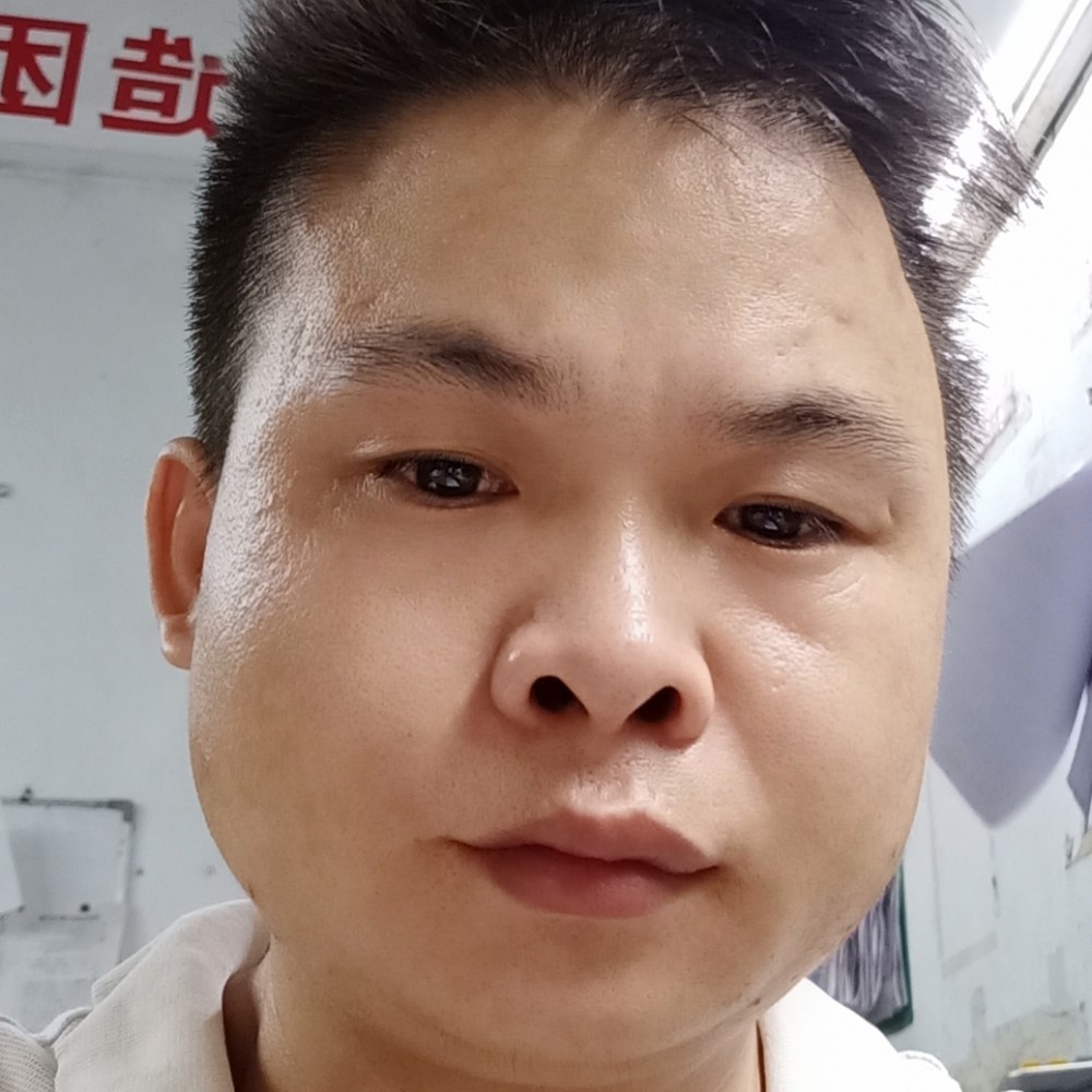 小韦兄弟的照片