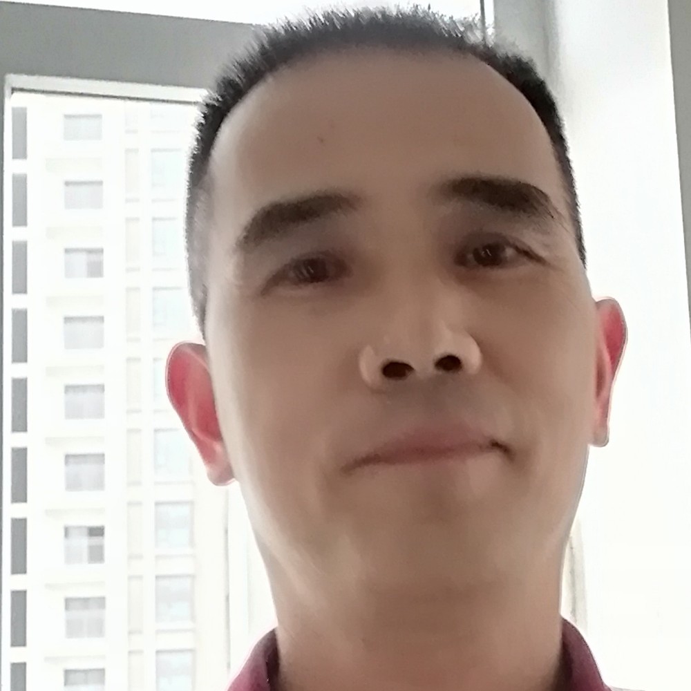 哑铃拿典雅的照片